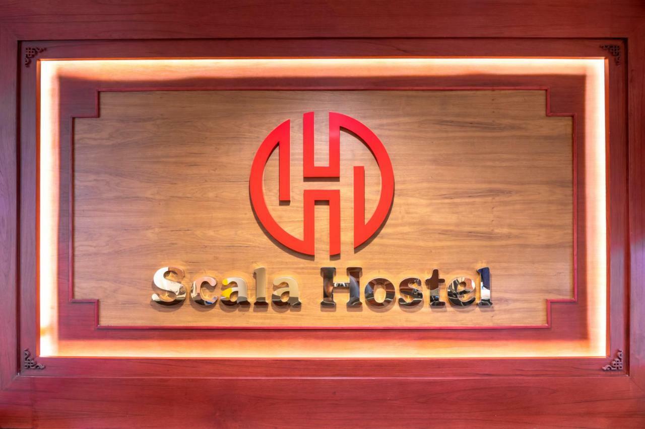 Scala Hostel Bangkok Bagian luar foto