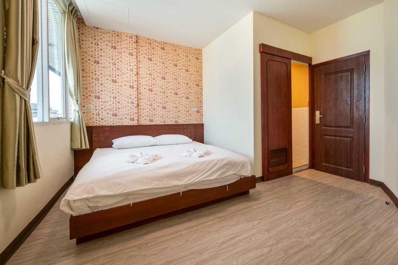 Scala Hostel Bangkok Bagian luar foto